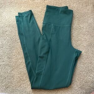 Green American Eagle Leggings with pockets!